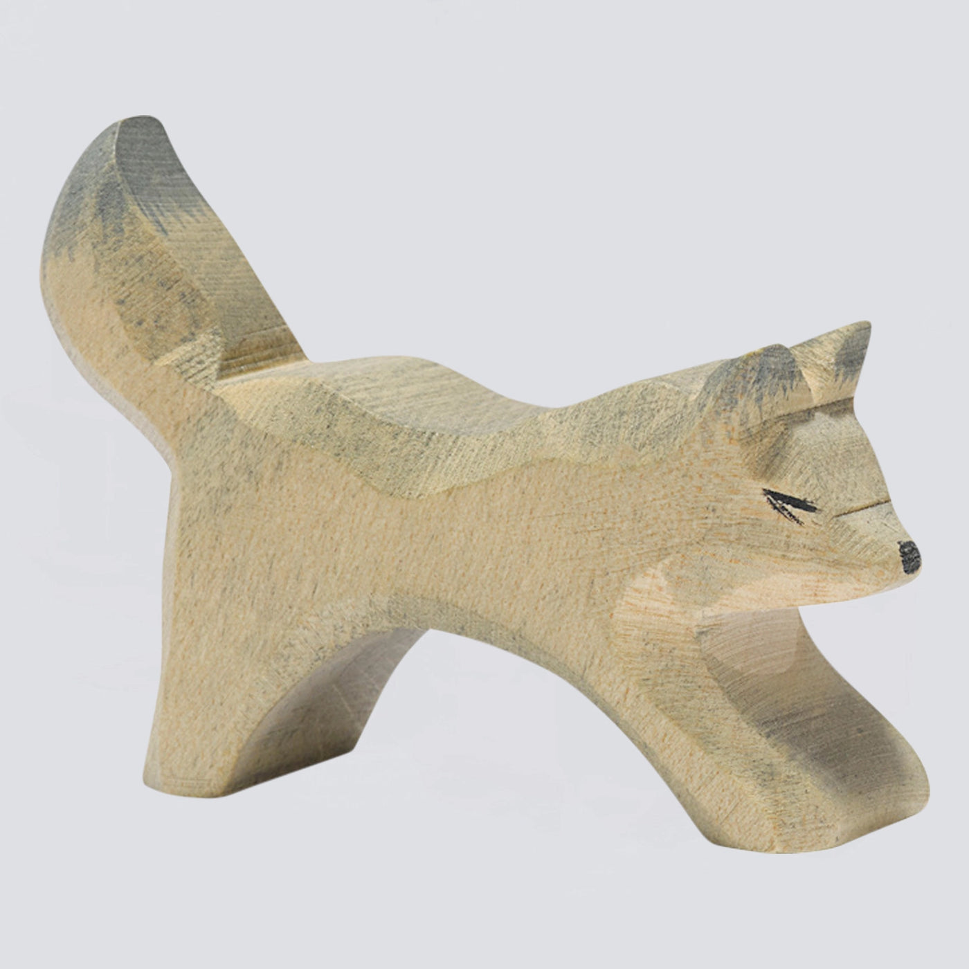 Ostheimer Holzfigur Wolf klein spielend